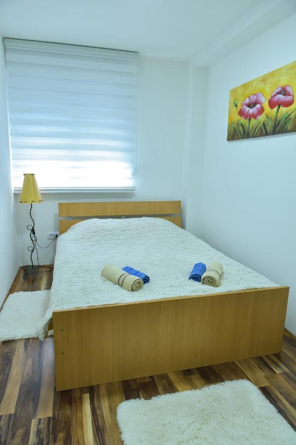 Apartman Bazar Smederevo Exteriör bild